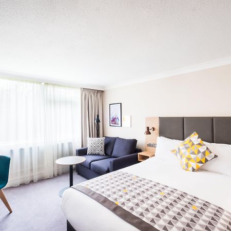 Holiday Inn Reading South M4 Jct 11 By Ihg Exterior foto