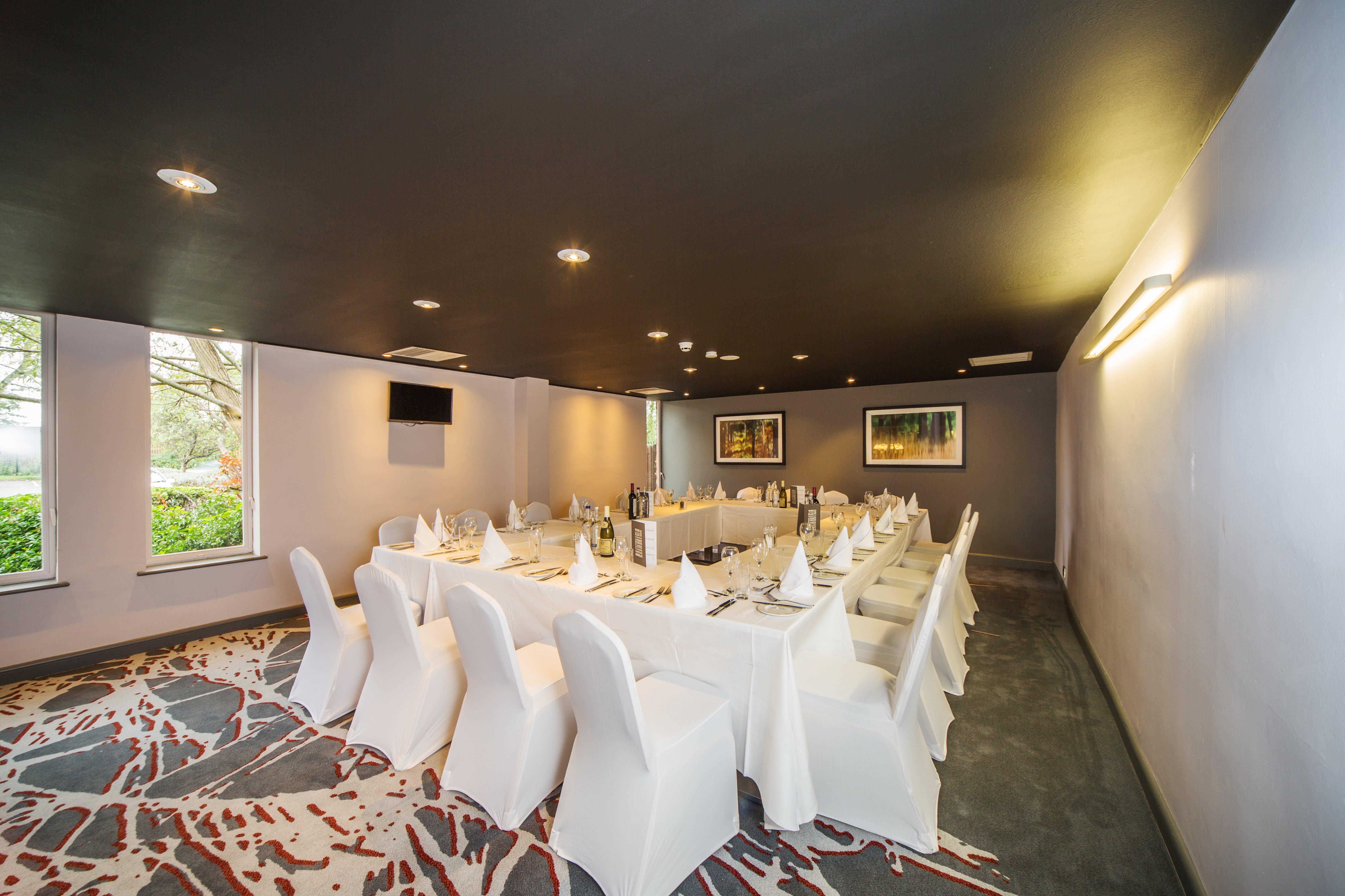 Holiday Inn Reading South M4 Jct 11 By Ihg Exterior foto